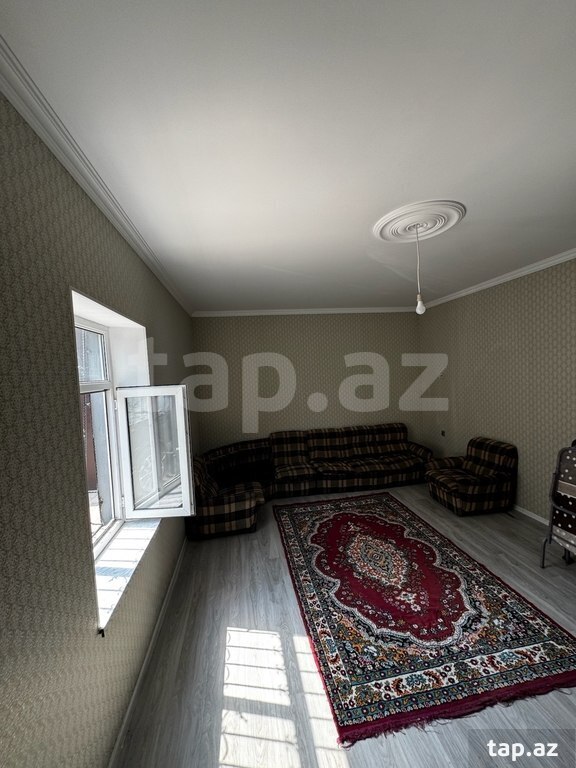 Bağ evi, Novxanı qəs.