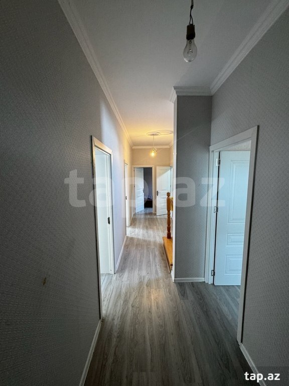 Bağ evi, Novxanı qəs.