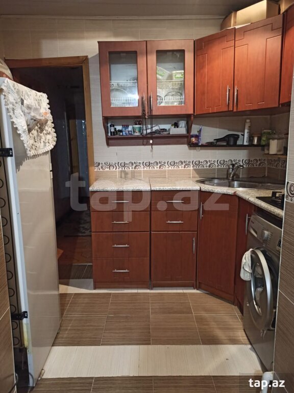 3-otaqlı mənzil, Sumqayıt ş., 100 m²
