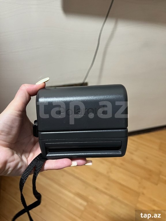 "Polaroid" aparatı (2)