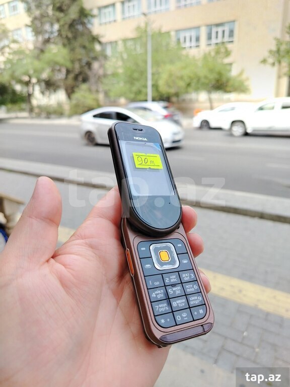 Nokia 7373