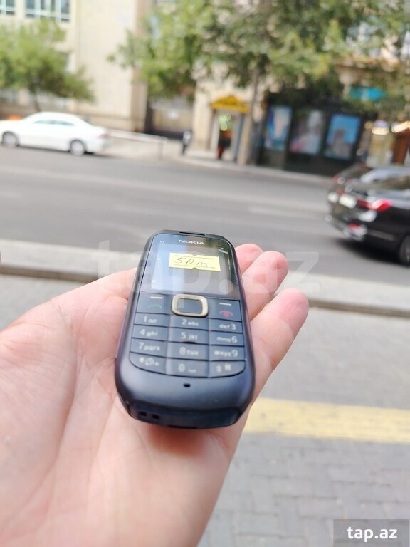 Nokia 1616 Black (3)