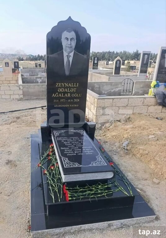 Məzar daşlarının sifarişi (19)