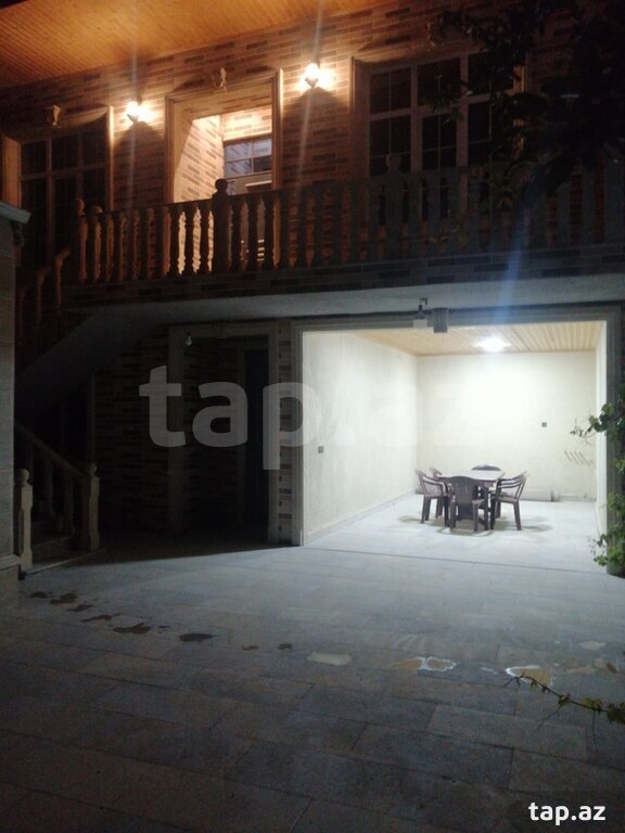 Həyət evi, Saray qəs. (12)