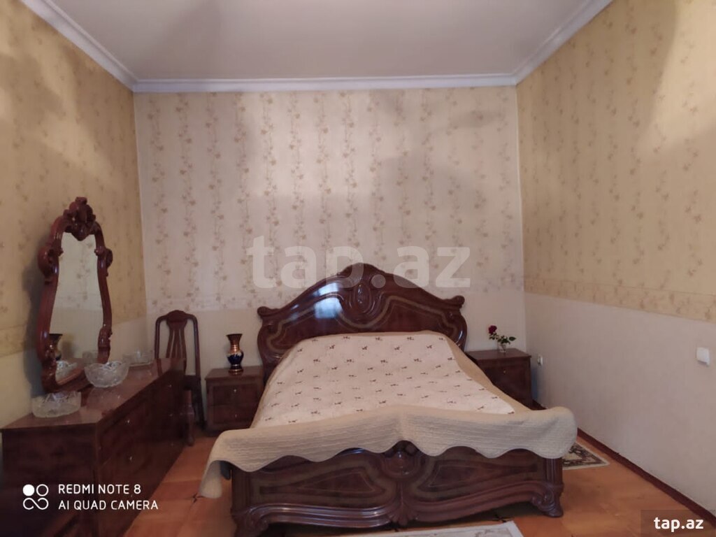 Həyət evi, Badamdar qəs. (8)