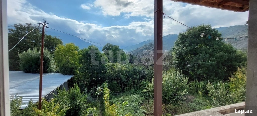 Bağ evi kirayə verilir, Ləhıc qəs. (5)