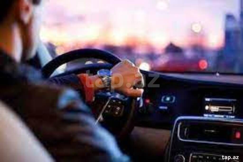 Sürücü işi axtarıram