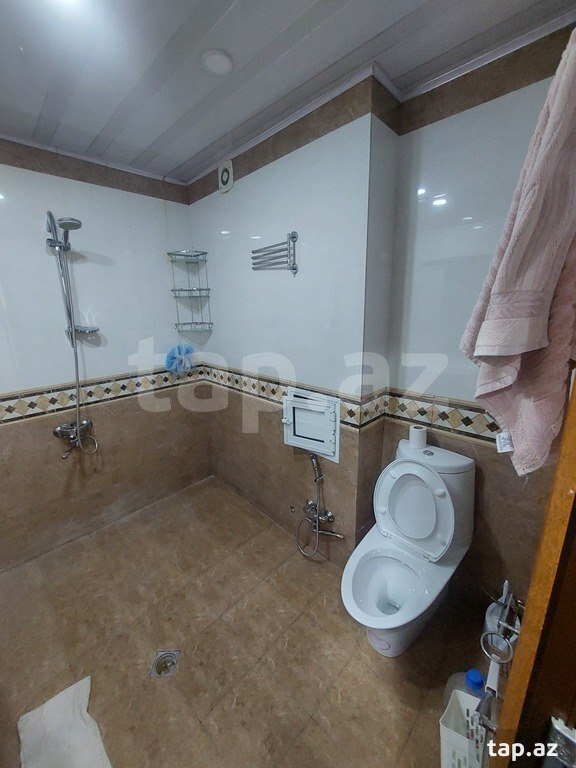 2-otaqlı yeni tikili, Heydər Əliyev pr., 88 m²
