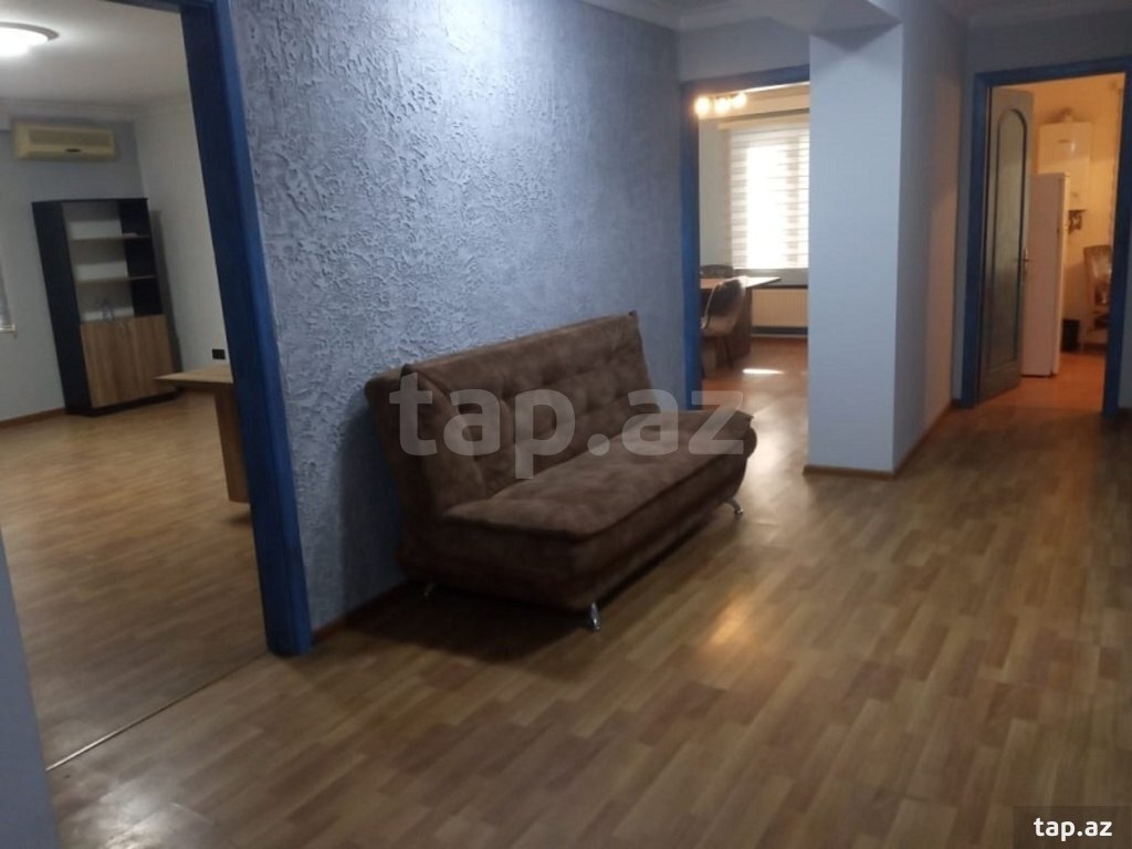 Ofis icarəyə verilir, Aşıq Molla Cümə küç. (11)