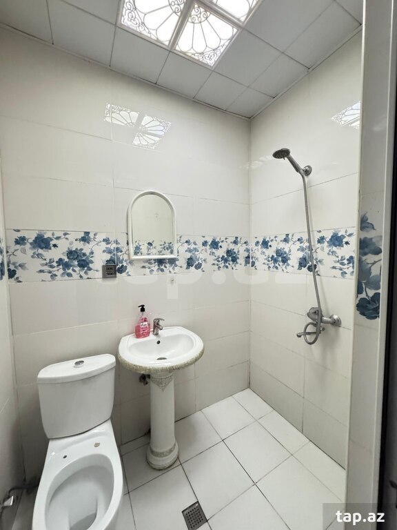 2-otaqlı mənzil kirayə verilir, Sahil m., 70 m² (8)