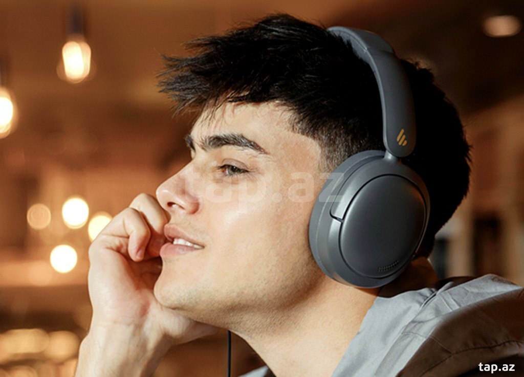 Edifier Headphones W800BT Pro Hybrid Active Noise Cancelling Headphones - Hi-Res Audio - (2)