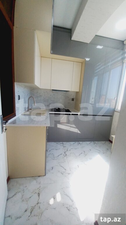 2-otaqlı yeni tikili, N.Tusi küç., 70 m²