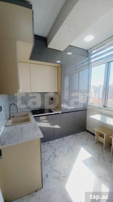2-otaqlı yeni tikili, N.Tusi küç., 70 m²