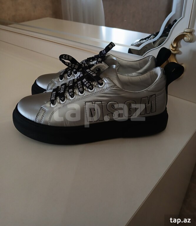 "MSGM" ayaqqabı