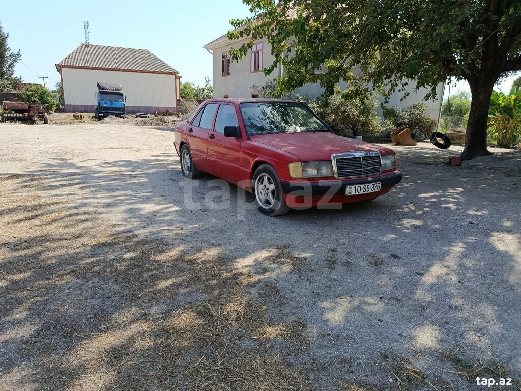 Mercedes 190, 1992 il