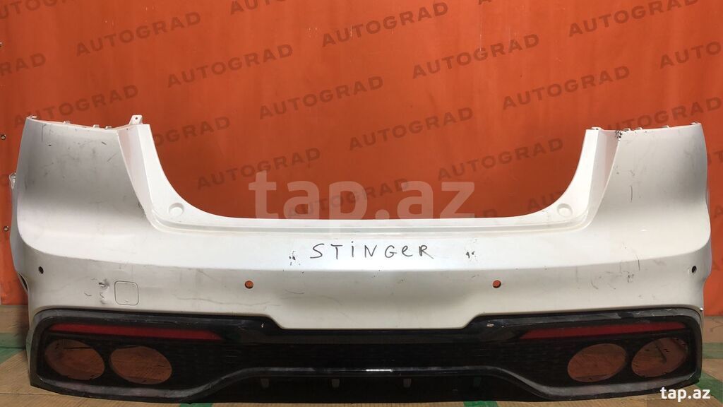 "Kia Stinger" arxa buferi
