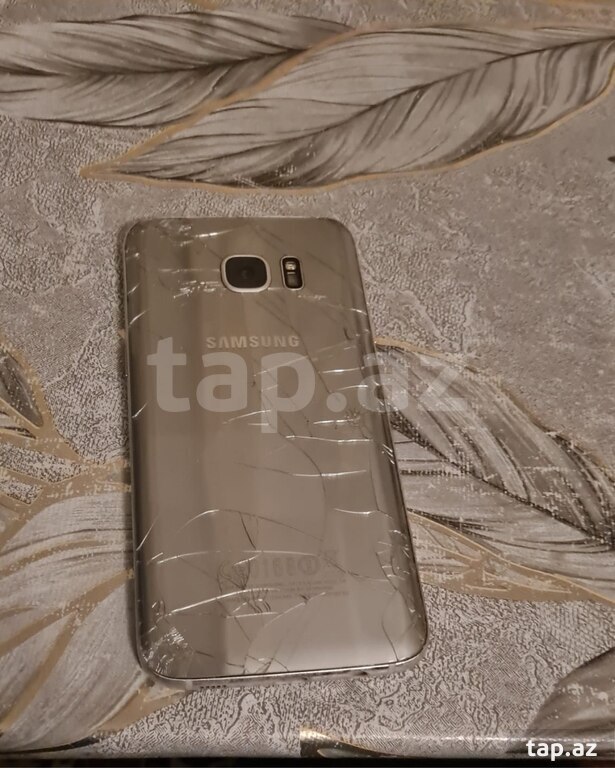 Samsung Galaxy S7 edge White 32GB/4GB (4)