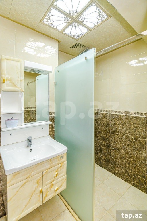 3-otaqlı mənzil kirayə verilir, 28 May m., 110 m² (4)