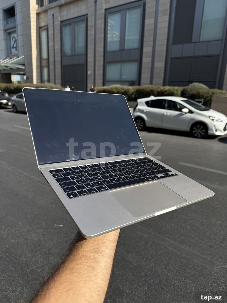 Apple MacBook Air 13'Inch 8 | 256 GB M2 Chip (5)