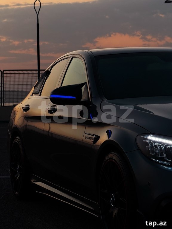 Mercedes C 300, 2017 il (13)