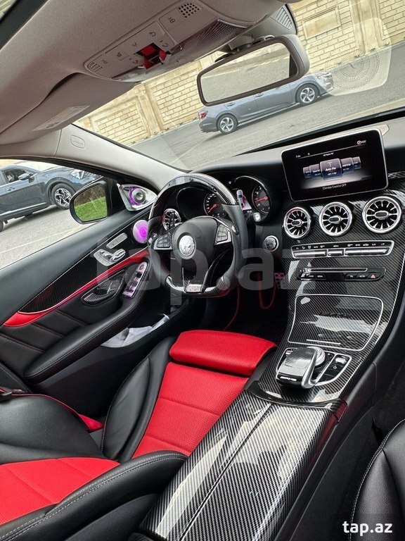 Mercedes C 300, 2017 il (16)