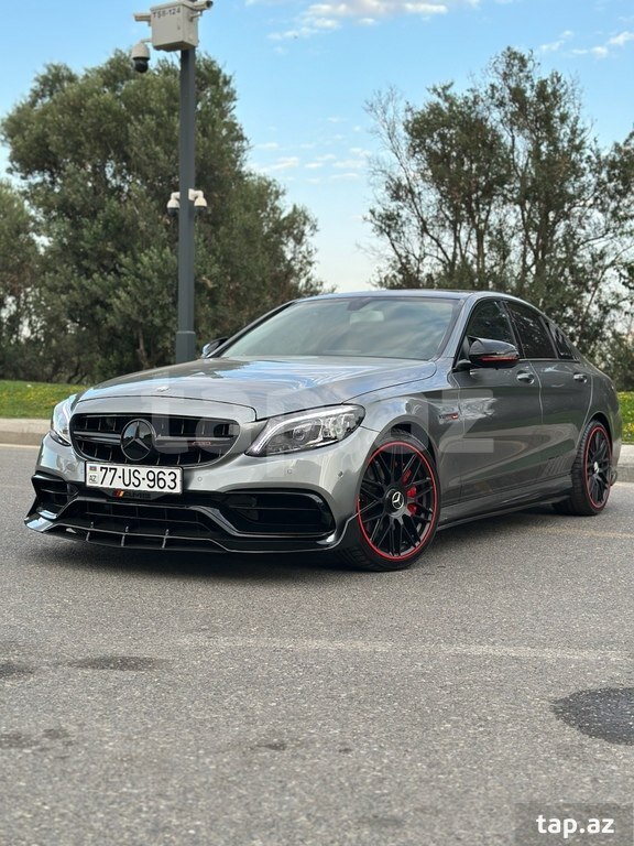 Mercedes C 300, 2017 il (2)