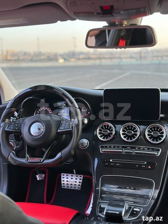 Mercedes C 300, 2017 il (29)