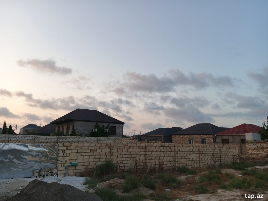 Land for sale, Baku