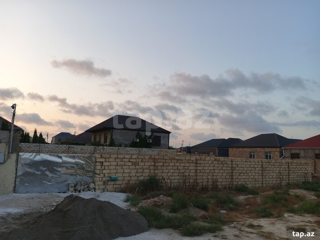 Land for sale, Baku
