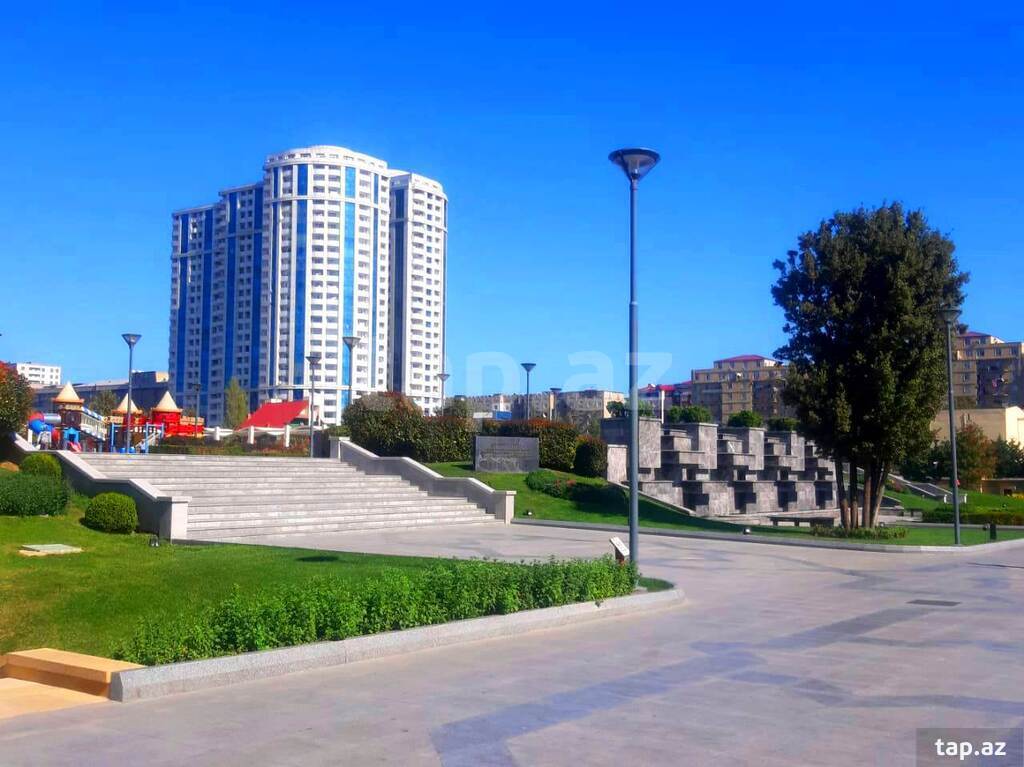 4-otaqlı yeni tikili, Ş. Mehdiyev küç., 175 m²