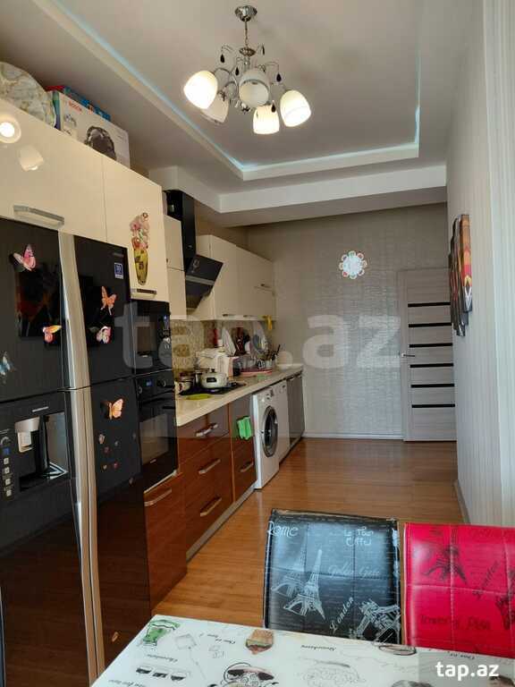 4-otaqlı yeni tikili, Ş. Mehdiyev küç., 175 m²
