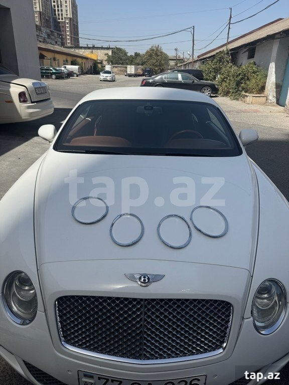 "Bentley" fara nikelləri