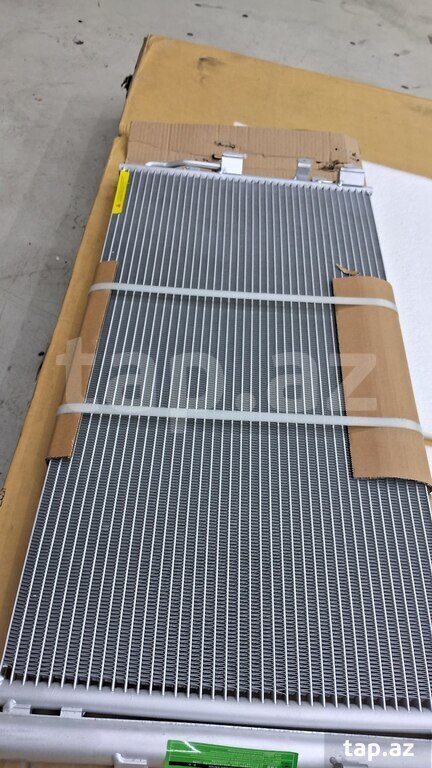 "Lixiang l7" kondisioner radiatoru