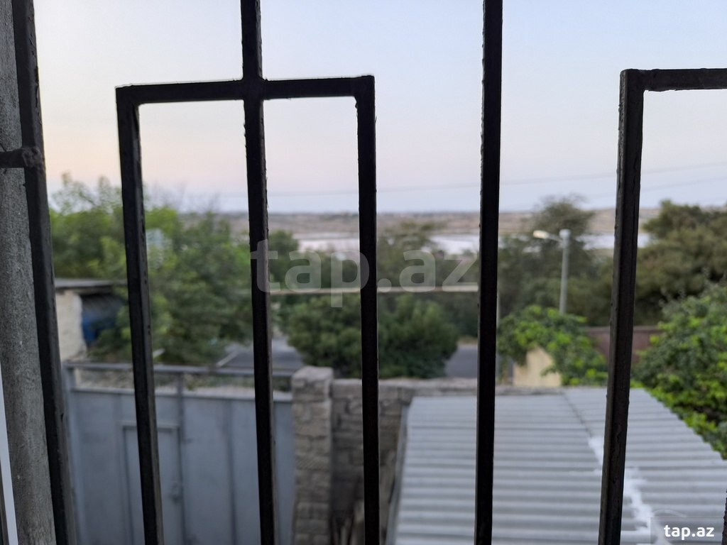Həyət evi, Bakıxanov qəs. (15)