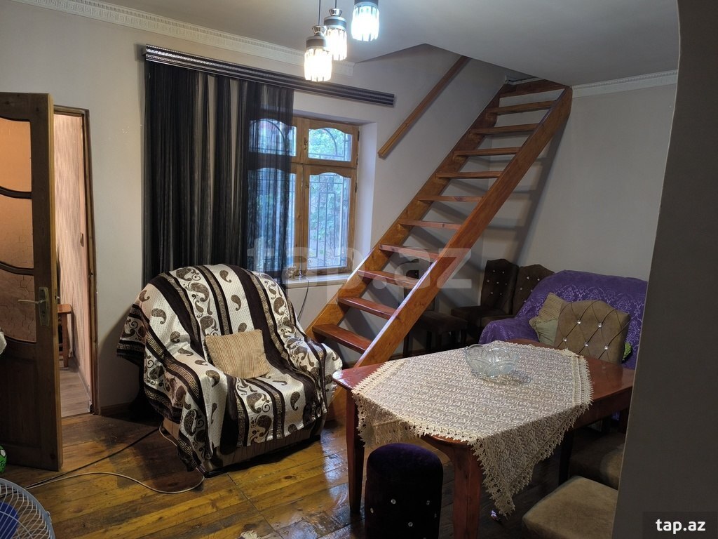 Həyət evi, Bakıxanov qəs. (4)