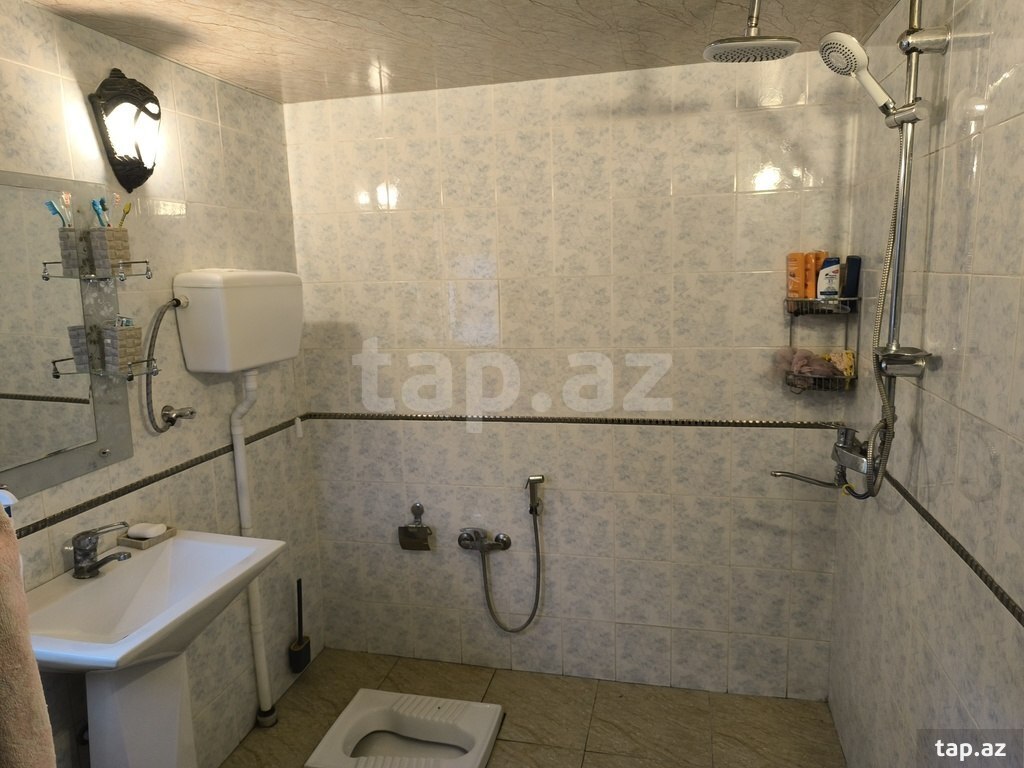 Həyət evi, Bakıxanov qəs. (14)