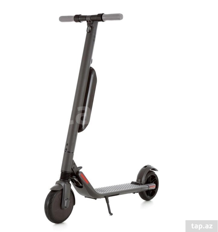 Skuter "Ninebot ES4"