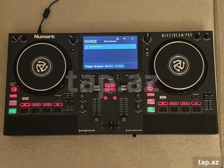 DJ idarəedicisi "Numark Mixstream Pro"