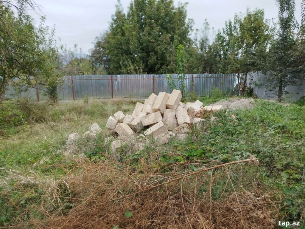 4 sot torpaq sahəsi, İsmayıllı r. (2)