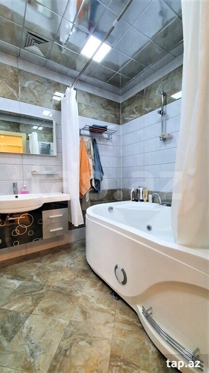 3-otaqlı yeni tikili kirayə verilir, 28 May m., 140 m² (9)