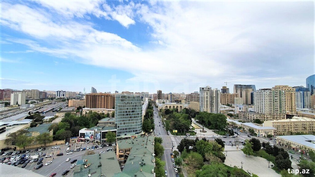 3-otaqlı yeni tikili kirayə verilir, 28 May m., 140 m² (14)