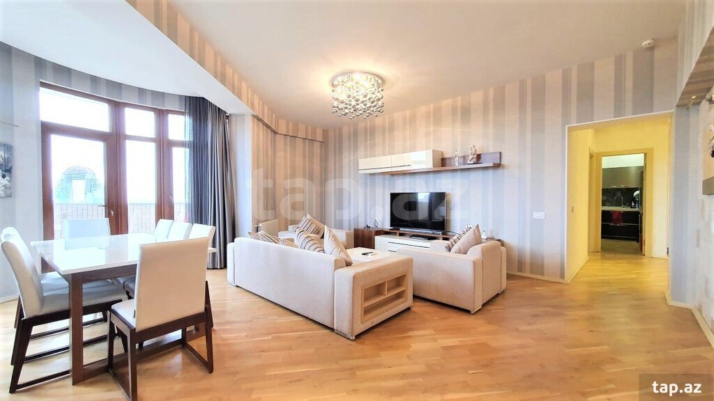 3-otaqlı yeni tikili kirayə verilir, 28 May m., 140 m² (3)