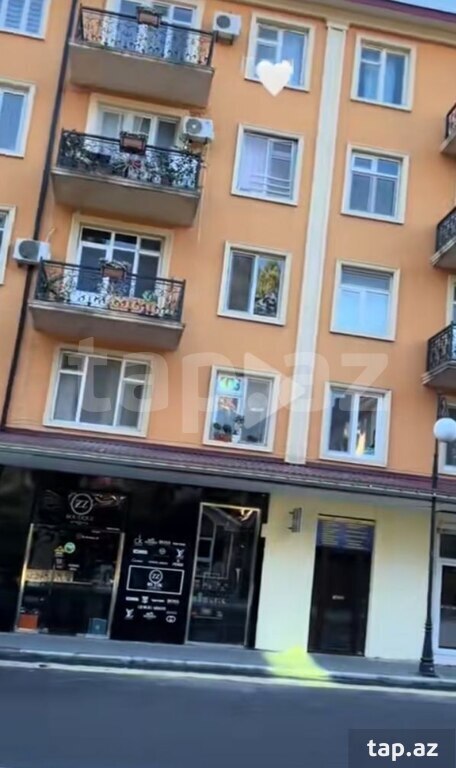 3-otaqlı mənzil, Şəki ş., 55 m²