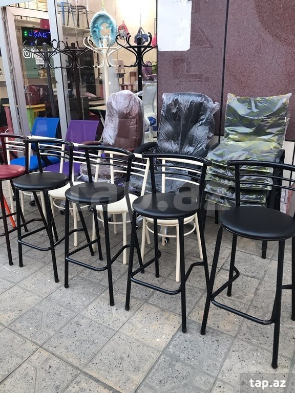 Bar oturacaqları (15)