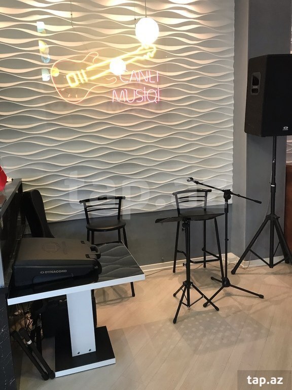 Bar oturacaqları (26)