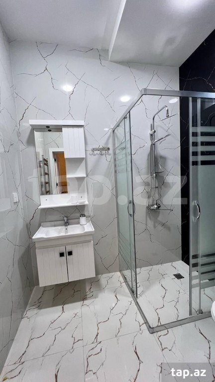 Villa kirayə verilir, Şüvəlan qəs. (24)