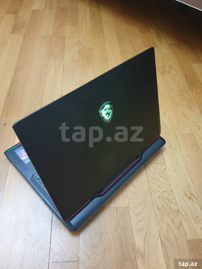 MSI Raider GE68HX 13VF-061US (4)