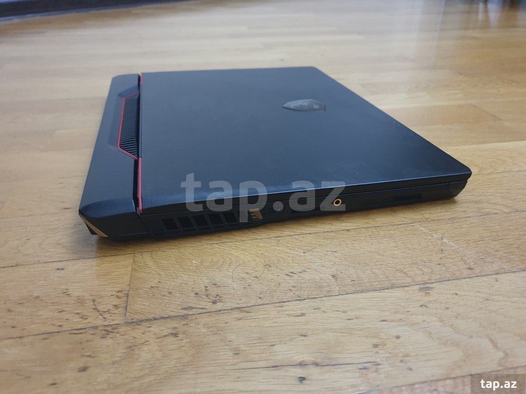 MSI Raider GE68HX 13VF-061US (10)