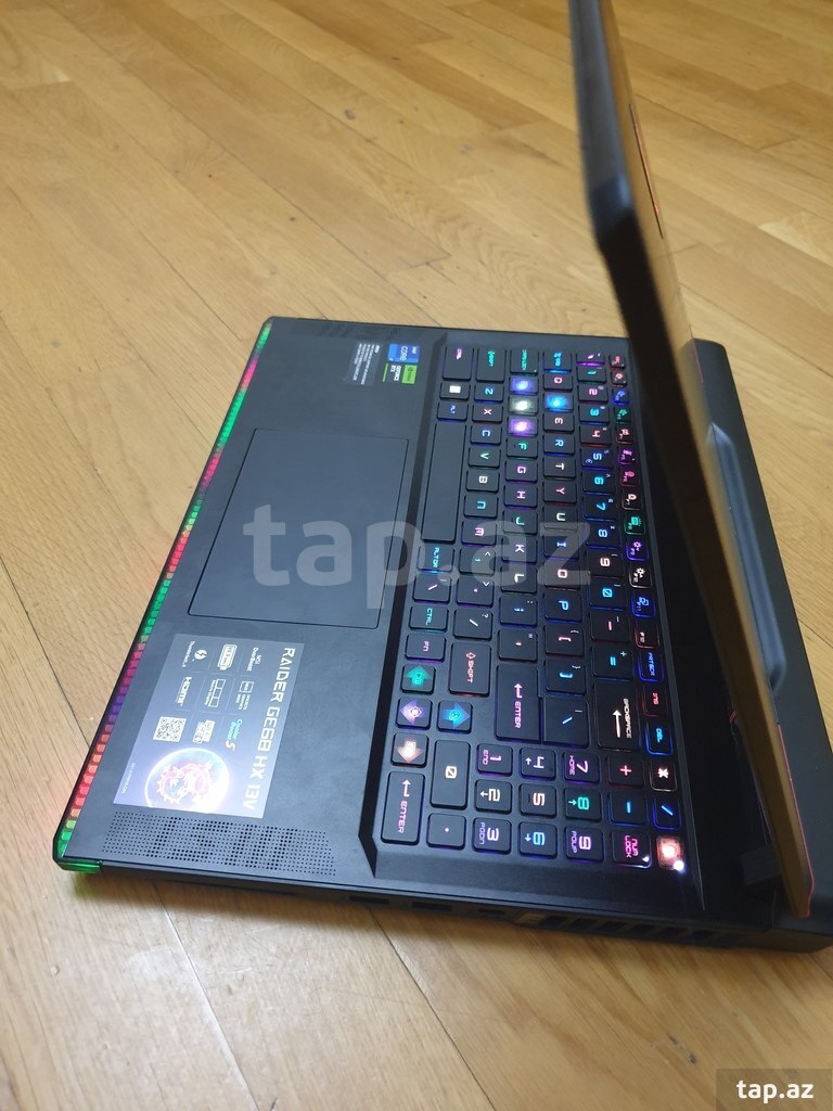 MSI Raider GE68HX 13VF-061US (5)