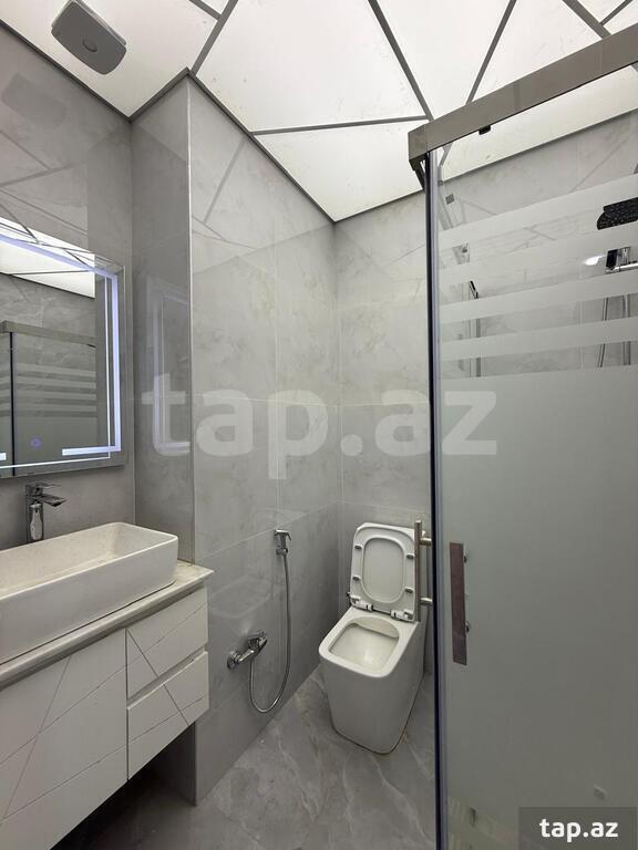 2-otaqlı yeni tikili, R. Rüstəmov küç., 60 m²